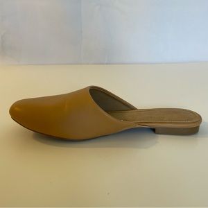 Universal Thread Greta Mules Tan